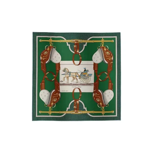 HERMES Шарфы из шелка Тутовый женские зеленые