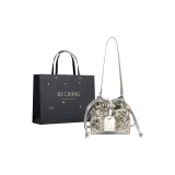 Серебристый