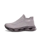 Пыльно-розовый