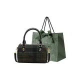 Темно-зеленый