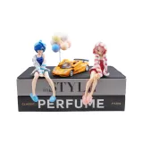 Модель автомобиля + Фигурка 1 пара + Противоскользящее коврико + Воздушный шар + Две модели хобби книги