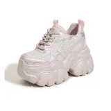 Нежно-розовый