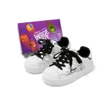 Светло-бежевый, черный