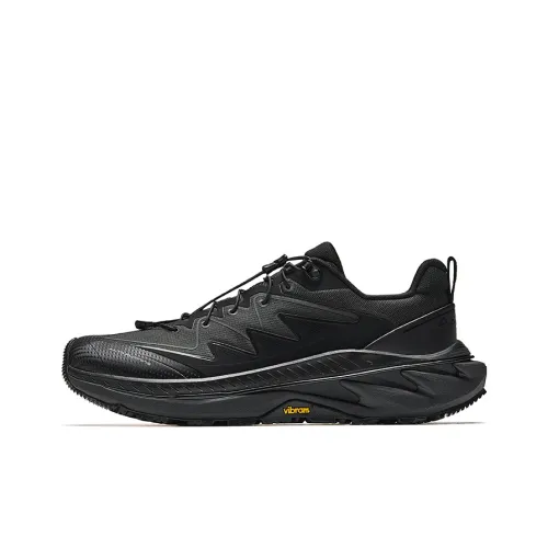 ANTA Wild PRO Беговые кроссовки Низкий Топ Черный Мужской