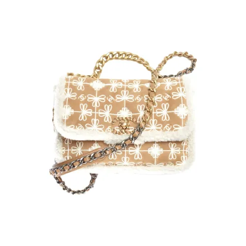 CHANEL 19Bag Вышивка Замша Овечья шкура Плюшевый Сумка через плечо Женские CAMEL Белый