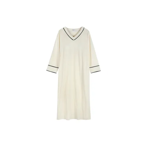 Xuan Liang Ночная сорочка Женская Экрю