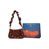 Коричневый