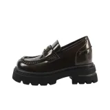 Коричневый