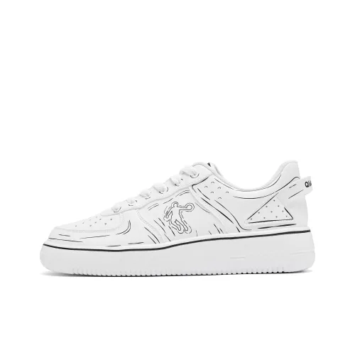 QIAODAN Slip-resistant Abrasion-resistant Lightweight Low-Top Skateboard Shoes Men's White Black QIAODAN Противоскользящие Износостойкие Легкие Низкие Кроссовки для скейтбординга Мужские Белые Черные