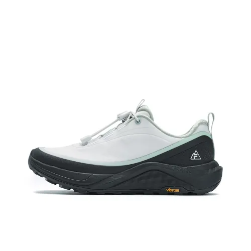 FILA WOLF Амортизация Износостойкие Низкие Кроссовки для Бега Женские Outstanding Белый Асфальт Серый