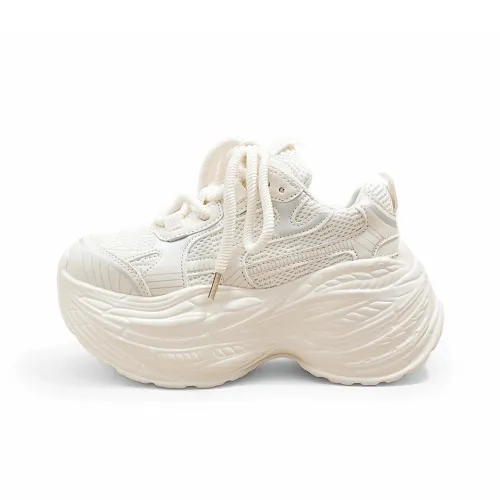 A Poinsettia Princess Женские массивные кроссовки