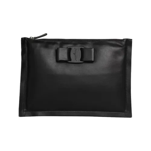 FERRAGAMO Viva Клатч из коровьей кожи женский черный