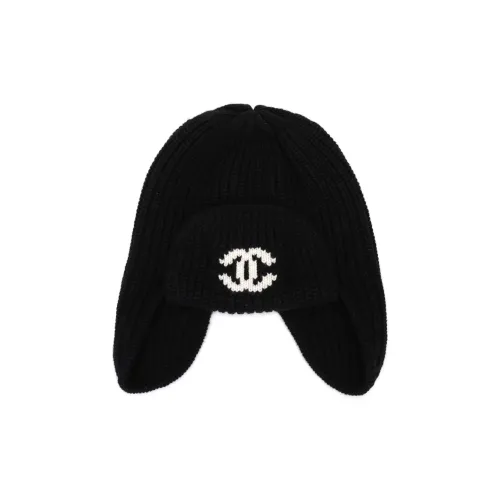 CHANEL Шапки и Кепки Женские Черные