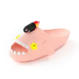 Розовый