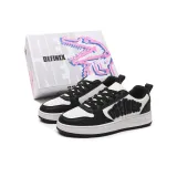 Черно-белый