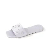 Серебристo-серый