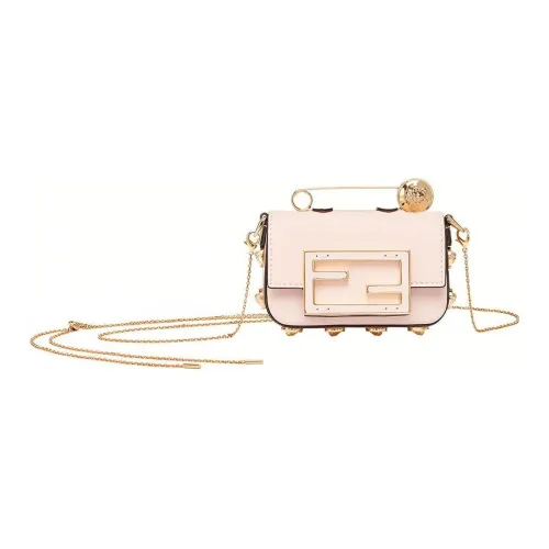 FENDI Сумки Женские