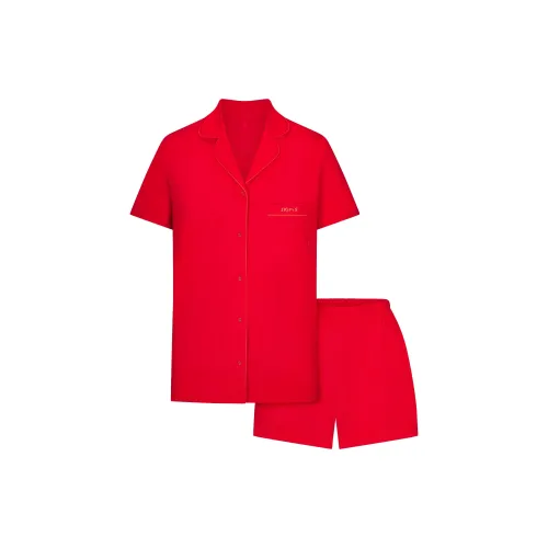 SKIMS Valentine's Day Collection SS25 SKIMS Сон Короткий Рукав Пуговица Вверх Набор Комплект Пижама Набор Мужской Рубин Рубины