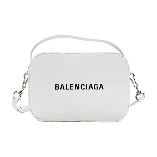 BALENCIAGA Повседневные сумки женские
