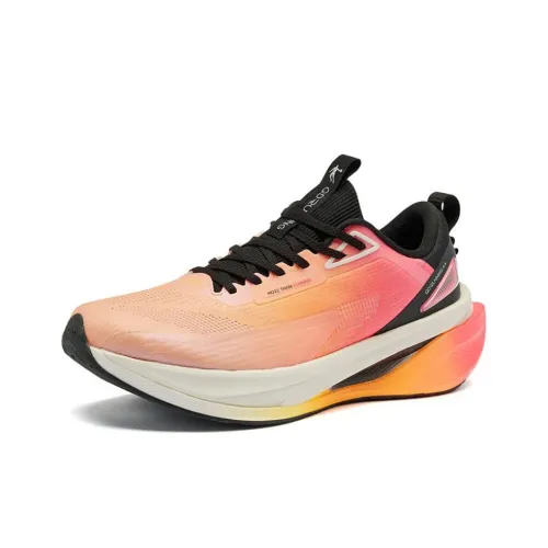 QIAODAN Амортизация устойчивость к истиранию дышащий низкий верх повседневная беговая обувь для мужчин апельсин