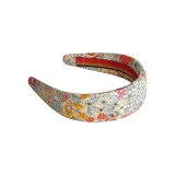 Светло-коричневый