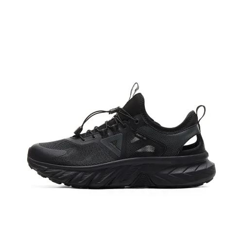 PEAK Беговые кроссовки Low Top Черные Мужские