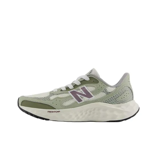 New Balance NB Свежий Foam Arishi V4 Устойчивый к истиранию Низкий Топ Повседневные Городские Кроссовки для Коммуникативных Беговых Женские Зеленые