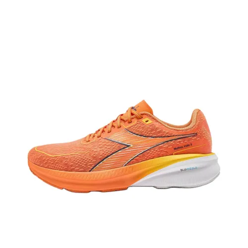 DIADORA Беговые кроссовки Low Top Orange Men's