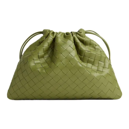 Bottega Veneta Клатч из коровьей кожи женский цвет матча