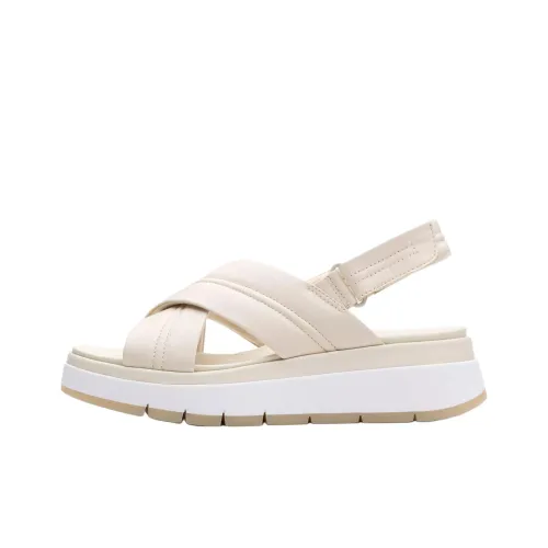 Clarks Tuscan Cross One Strap Sandals 5,5cm Women's Beige
