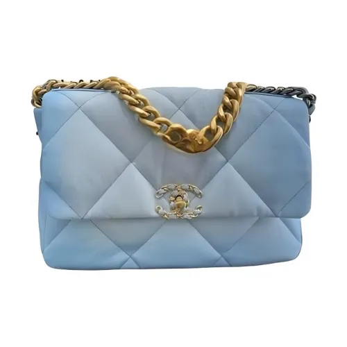 CHANEL 19Bag Сумки через плечо Женские