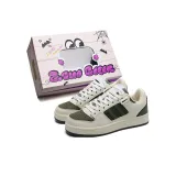 Бежево-зеленый