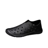 Черный с вырезом