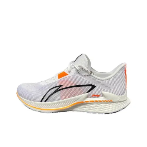 Подкладка Slip-resistant устойчивая к истиранию низкий топ беговые кроссовки мужской белый оранжевый