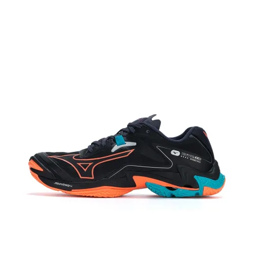 Кроссовки для тренировок Mizuno Wave Lightning Z8, низкий топ, черный и оранжевый, унисекс