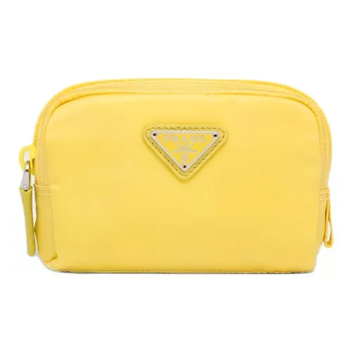PRADA Переработанный нейлон клатч женский Pomelo Yellow