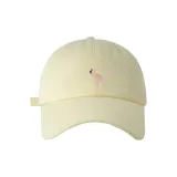 Светло-желтый