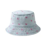 Маленькая бабочка — светло-синий