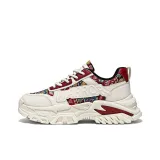 Бежево-красный