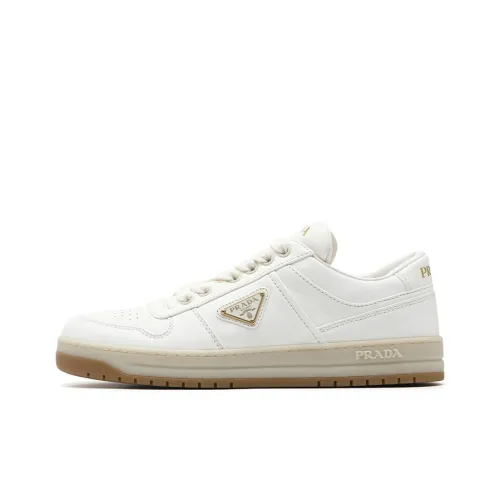 PRADA Низкие кроссовки для скейтбординга Женские Белые