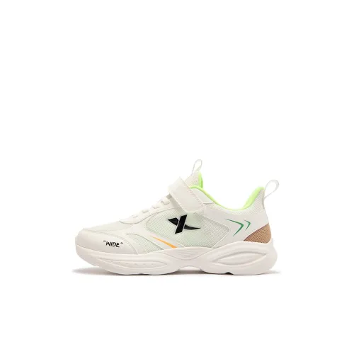 XTEP Детская беговая обувь Low Top Sail Белый Kids