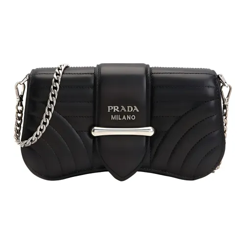 PRADA Сумка через плечо из коровьей кожи стандартная женская черная