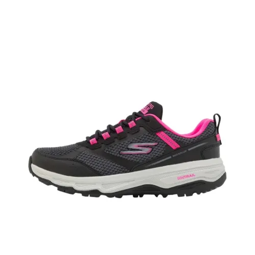 Skechers Go Run Trail Slip-Resistant Abrasion-Resistant Waterproof Low-Top Trail Running Shoes Women's Black Скекиерс Go Run Trail Противоскользящий Устойчивый к износу Водонепроницаемый Низкий Верх Трейл Беговые Кроссовки Женские Черные