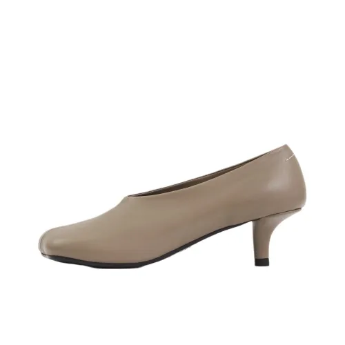 MM6 Maison Margiela Высокие каблуки Тауповый Женские