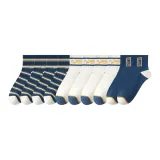 4 пачки в полоску + 4 пачки белого цвета в двойную полоску + 2 пачки синих цветов с буквой