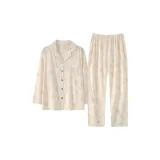 Цвет багряника