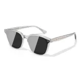 Светло-серая оправа с серыми линзами