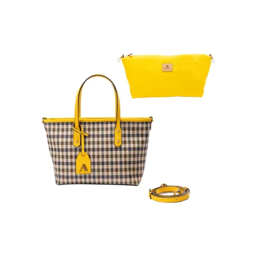 AQUASCUTUM Сумки через плечо Желтые Женские
