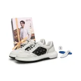 Белый (Подпишитесь на магазин и сделайте скриншот, С подарками Стелька)