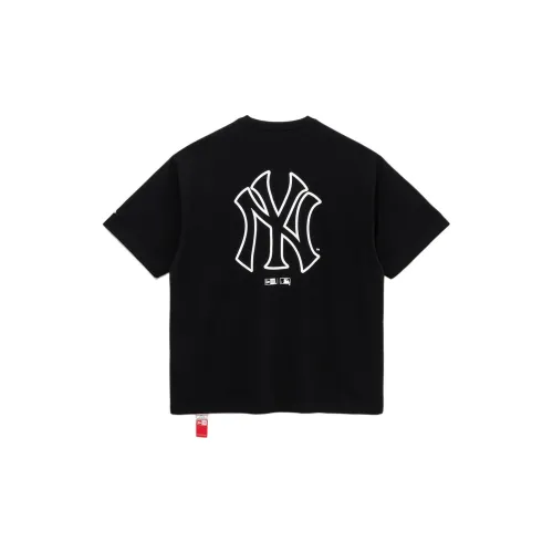 New Era Мужские Черные T-рубашки